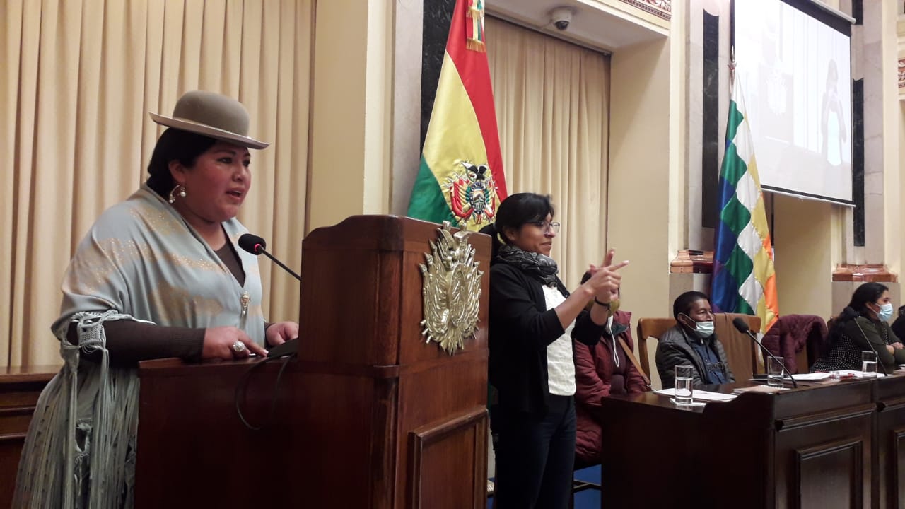 Socializan proyecto de Ley Municipal Autonómica de Uso de la Lengua de Señas Boliviana en el municipio de La Paz