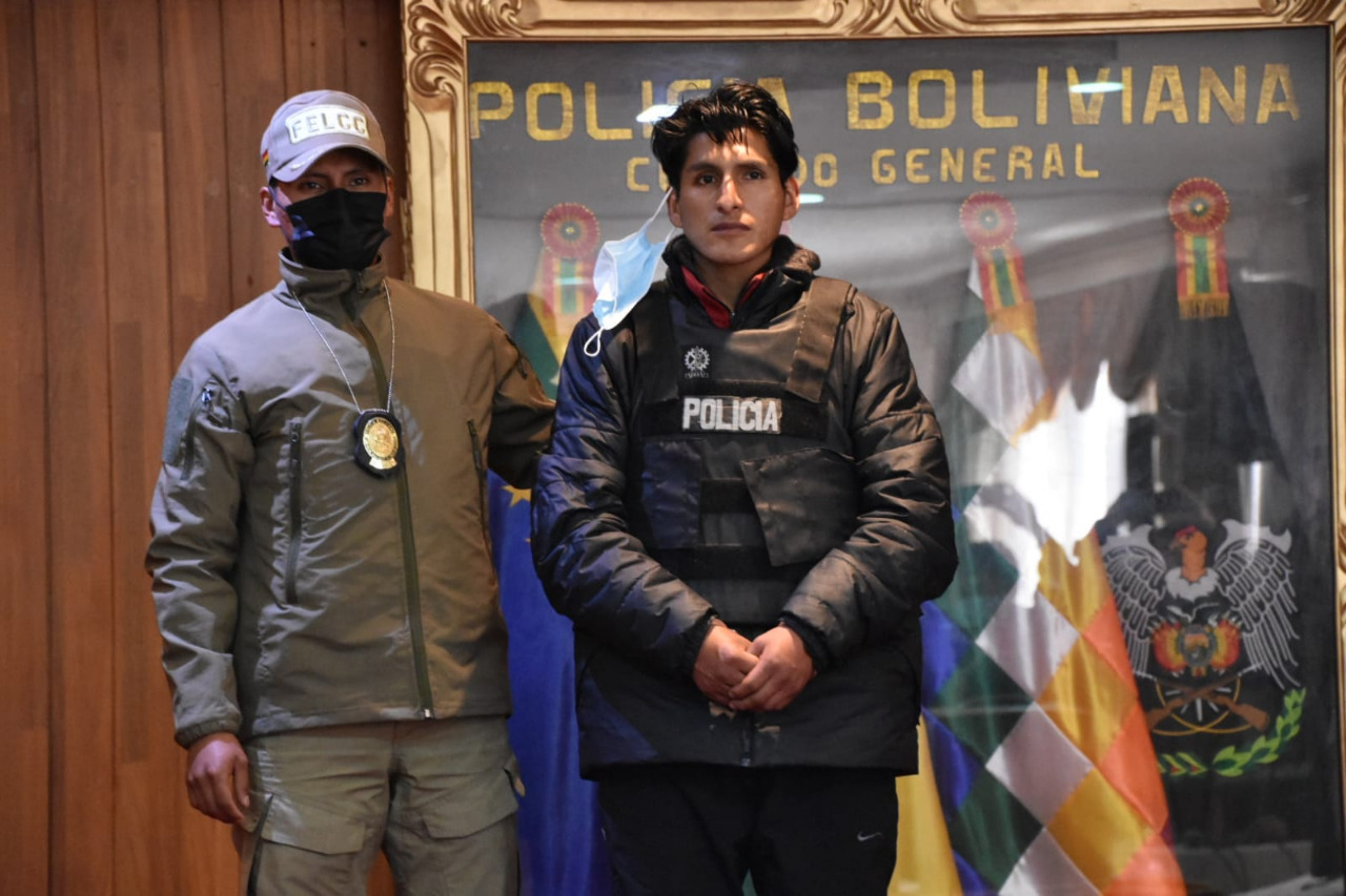 Juez otorga detención domiciliaria a presunto cómplice del feminicida serial