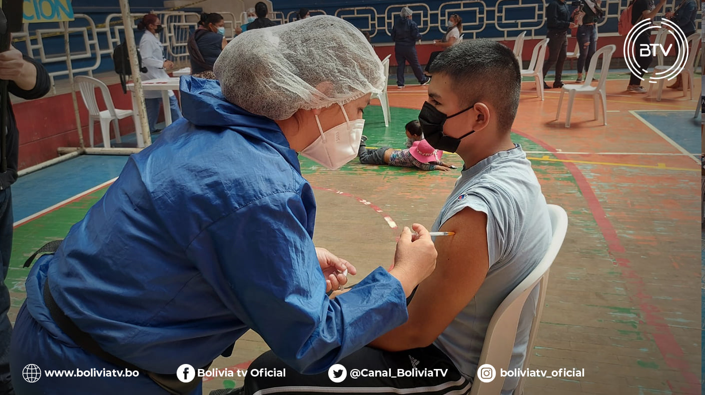 Más de 22.000 adolescentes de 16 y 17 años ya recibieron la vacuna anticovid