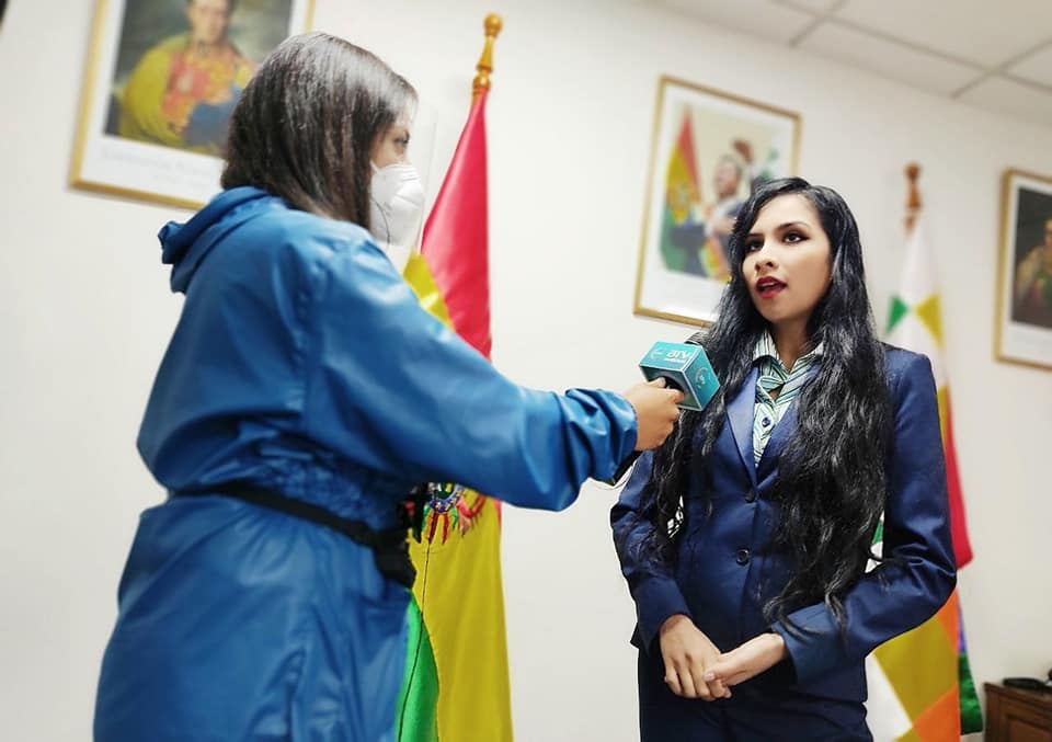 AJAM denuncia al régimen de facto por irregularidades en la suscripción de contratos mineros