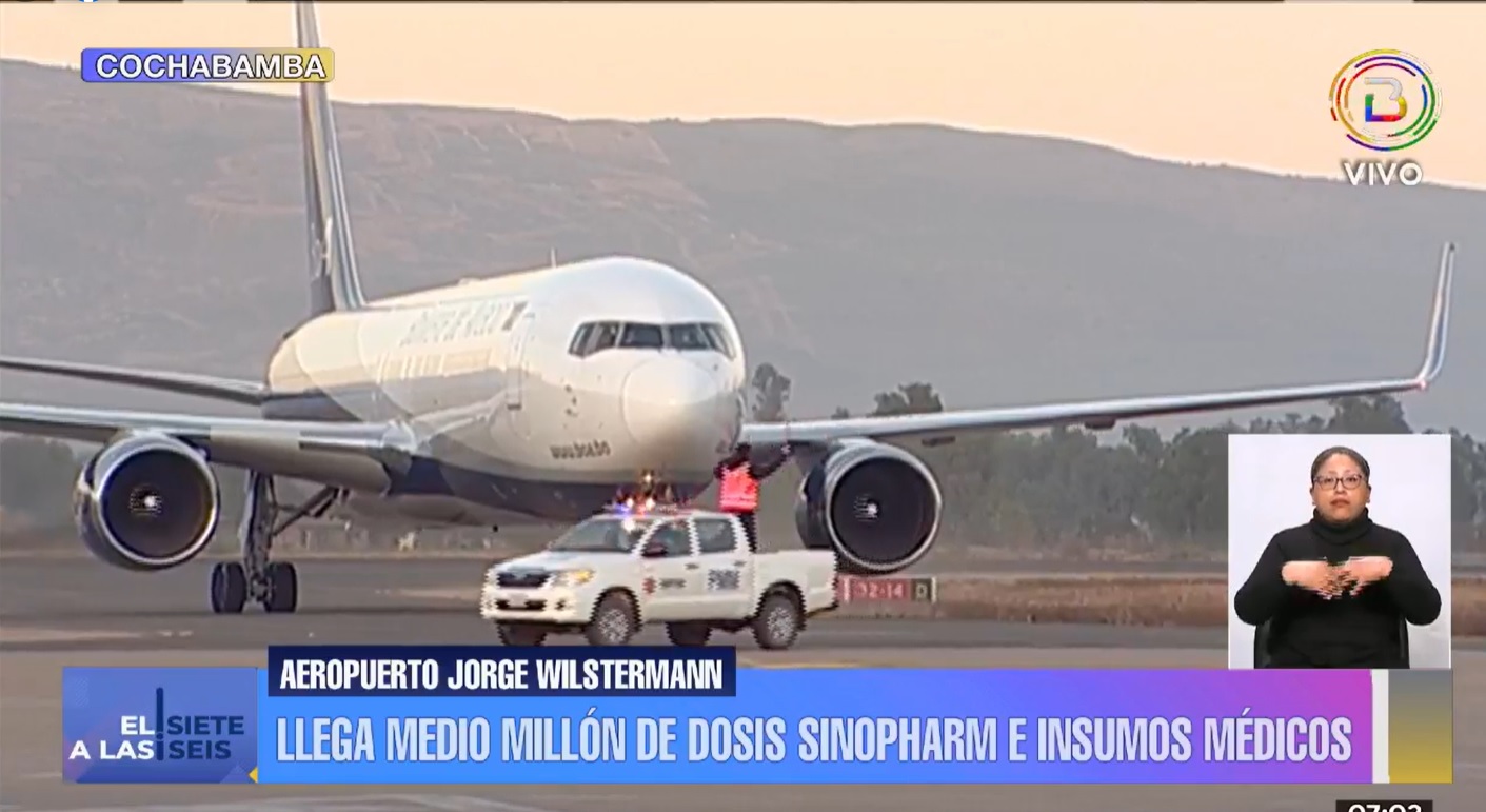 Llega a Bolivia el lote de 500.000 dosis de la vacuna Sinopharm para fortalecer la lucha contra el COVID-19