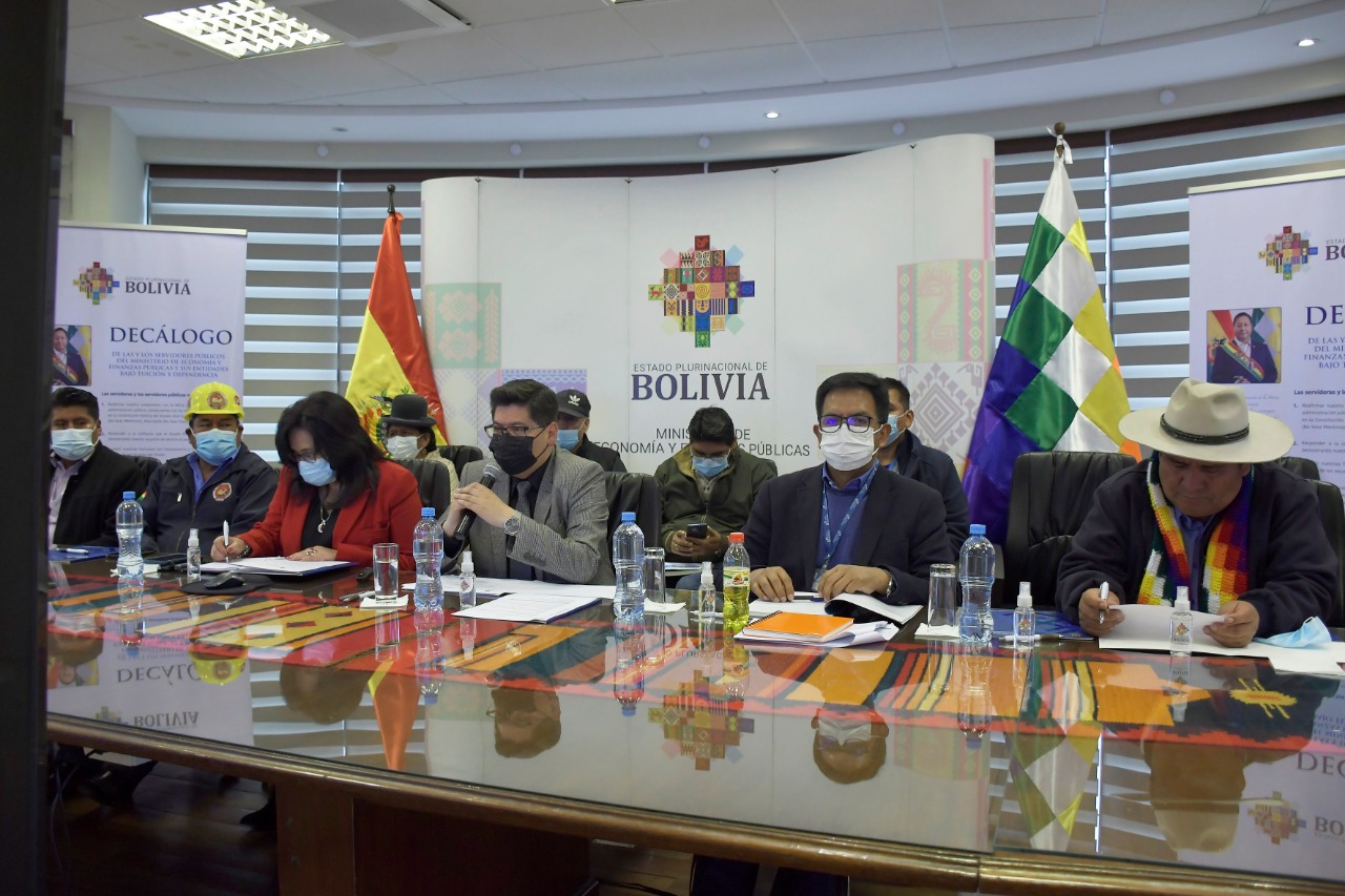 Montenegro destaca reconstrucción de la economía boliviana con las medidas aplicadas