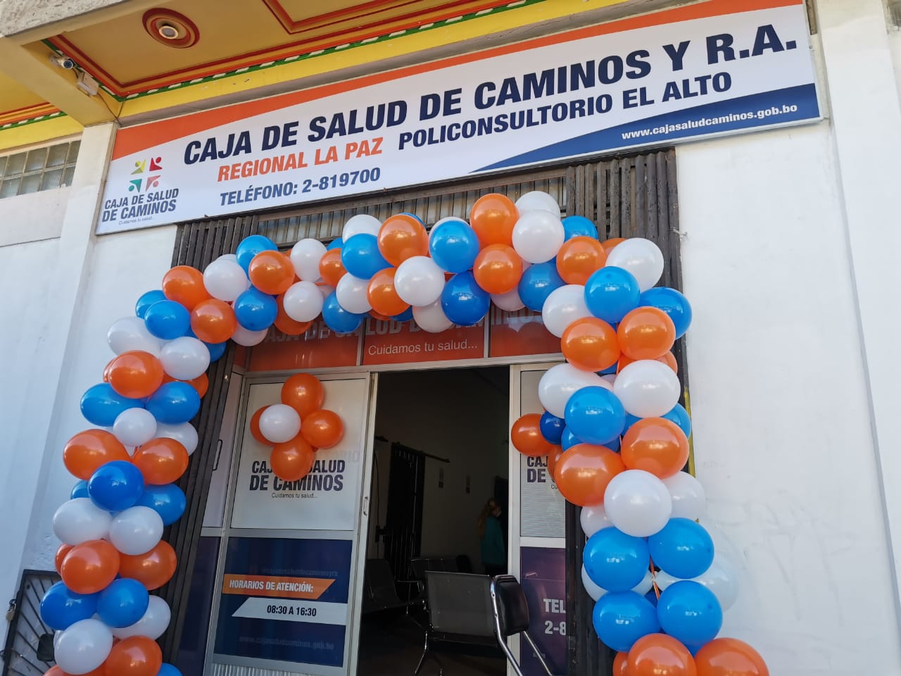 Caja de Caminos inaugura nuevas instalaciones del policlínico de El Alto buscando la calidad en el servicio