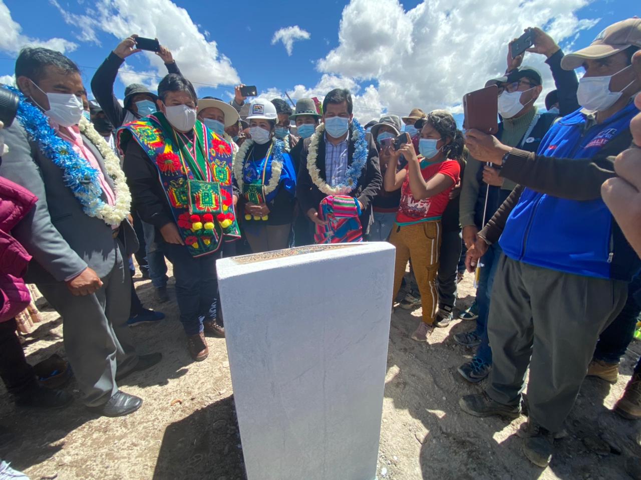 En víspera del aniversario de Oruro, el vicepresidente Choquehuanca entrega cuatro obras para el departamento