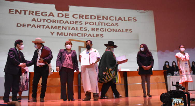 El TED La Paz acredita a 1.172 autoridades que ganaron en las subnacionales