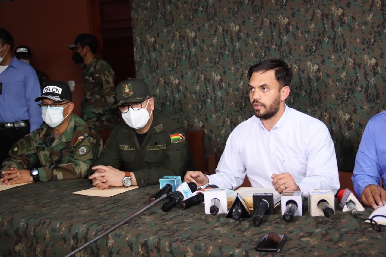 Ministro de Gobierno afirma que los feminicidios en el Trópico fueron cometidos por asesinos seriales