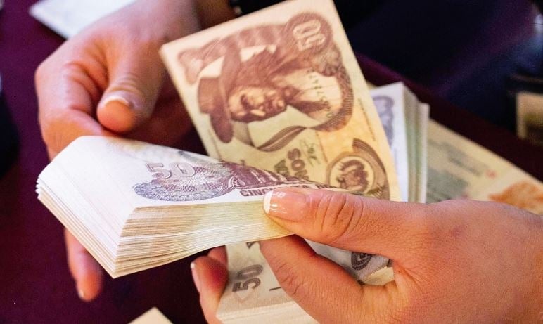 Ministro de Economía: La nueva estabilidad económica llega a la población con empleos y mayores ingresos para los bolivianos