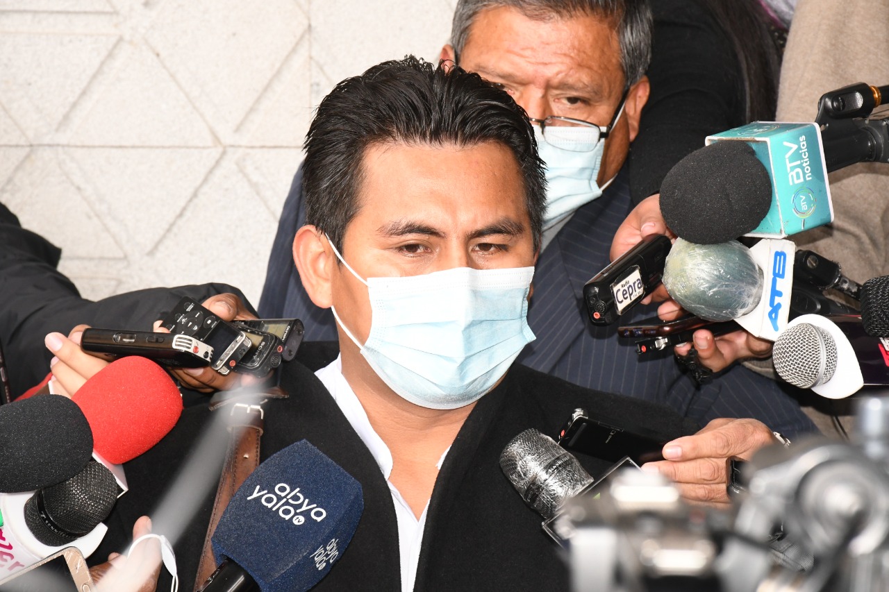 Diputado: Carlos Mesa muestra nerviosismo por juicio a Áñez porque fue cómplice del golpe