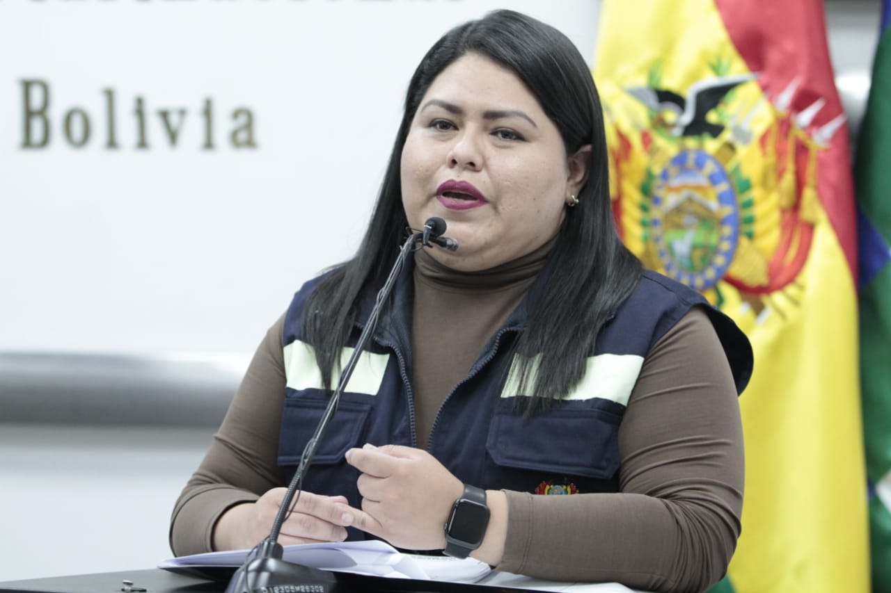 Migración denuncia que un funcionario manipulaba el sistema informático y cobraba por priorizar trámites