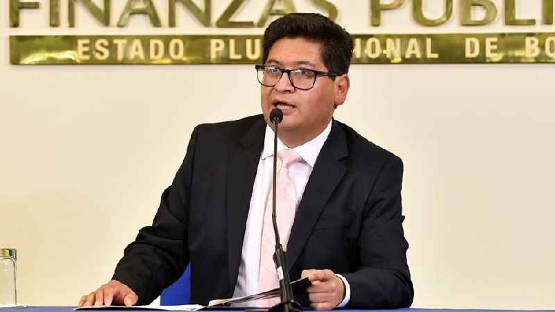 Confederación de Choferes rompe el diálogo sobre pago de créditos y Gobierno llama a la reflexión