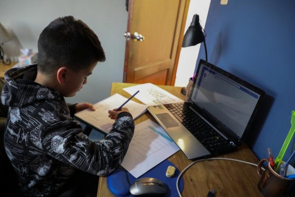Teleducación: Estudiantes podrán ingresar a plataforma educativa con dos códigos para tener acceso a internet gratuito