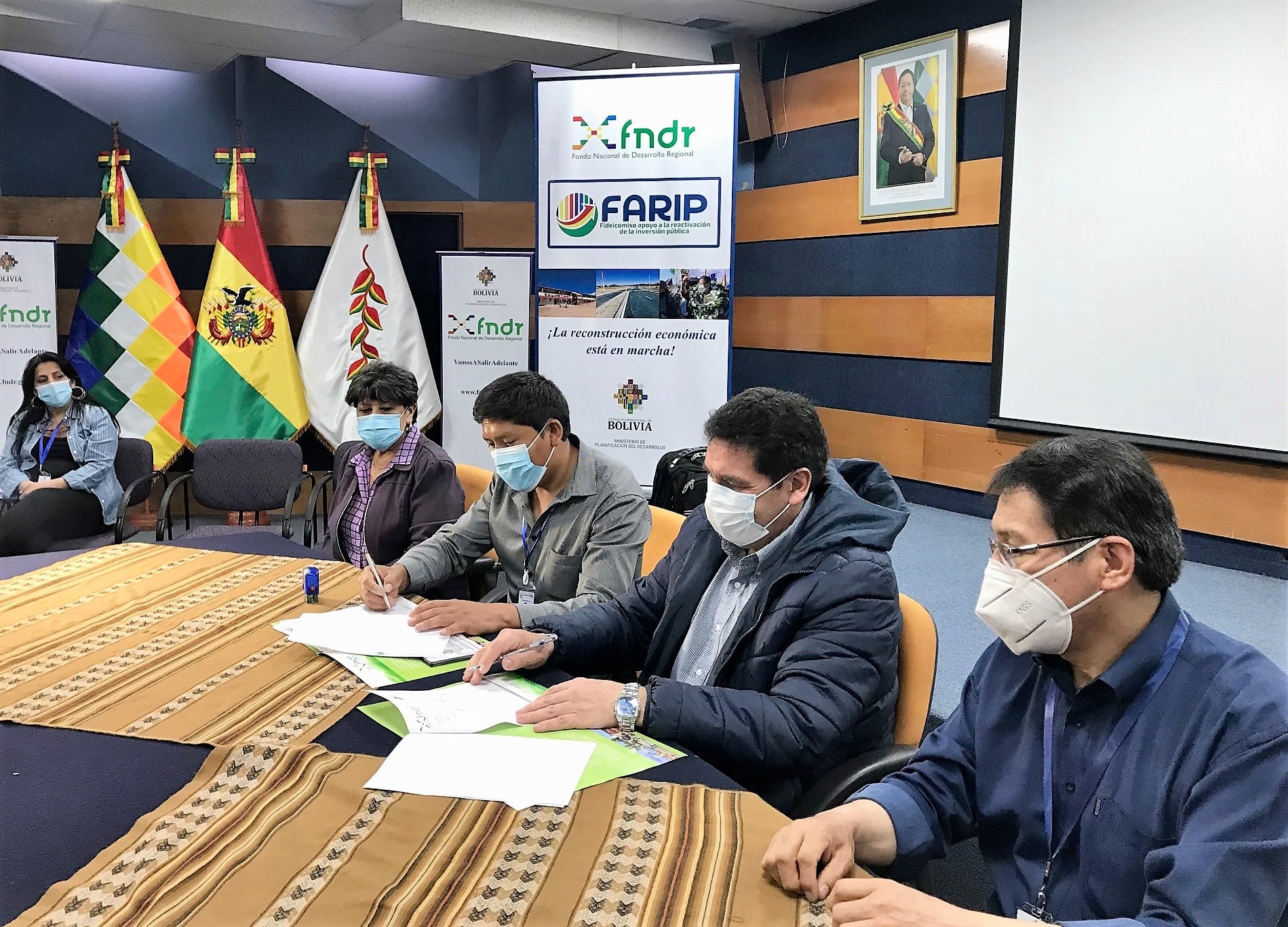 Municipios de Santiváñez, Vitichi, San Pedro de Quemes y Huanuni acceden a recursos del FARIP