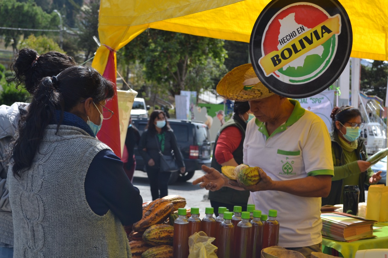 Feria agroproductiva y gastronómica mostró el potencial de productores y transformadores bolivianos