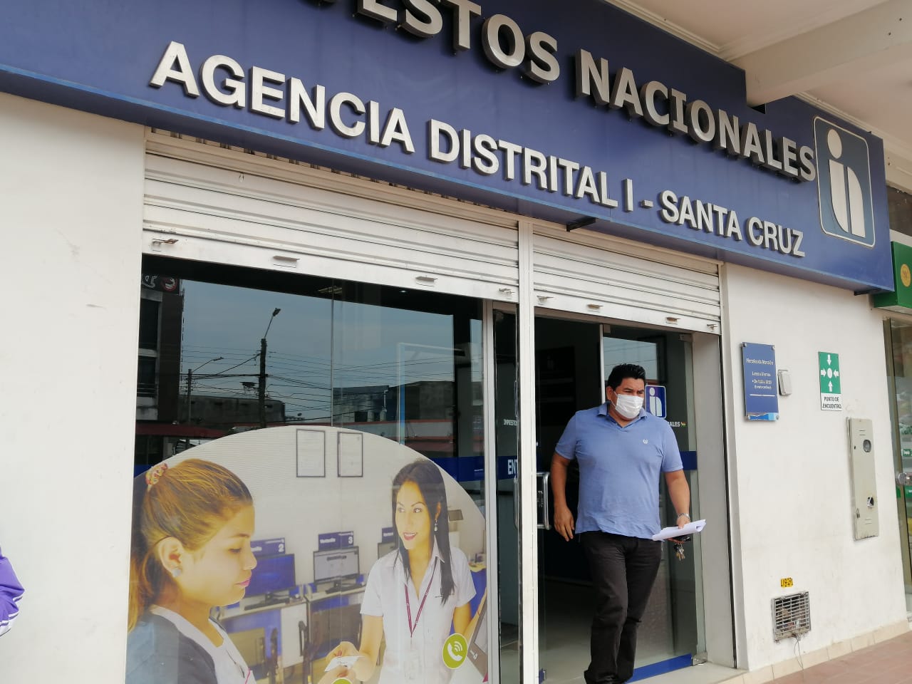Impuestos: Contribuyentes destacan atención en agencia Distrital de Santa Cruz en el Plan Tres Mil
