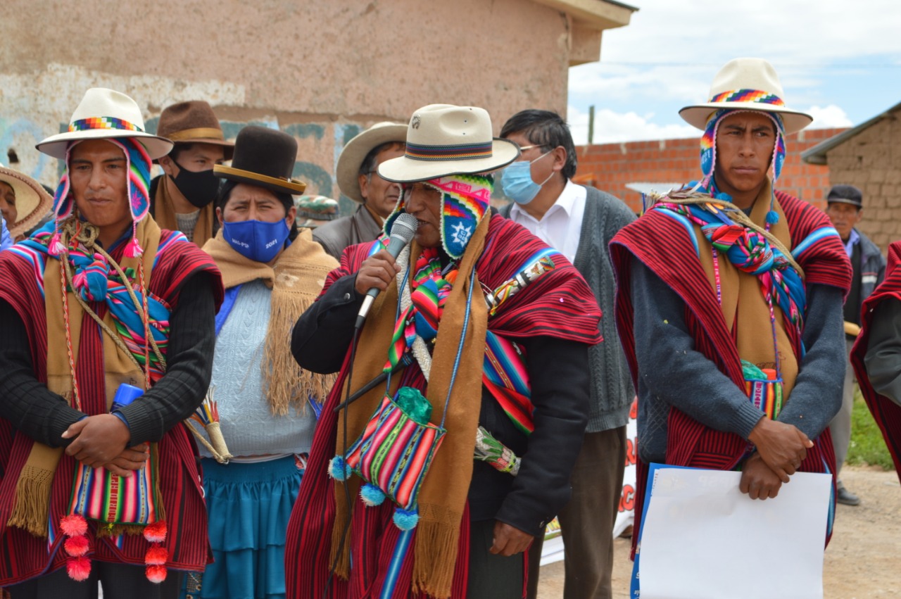 Presidente de Diputados visita la provincia Pacajes para concienciar sobre la importancia del ejercicio democrático