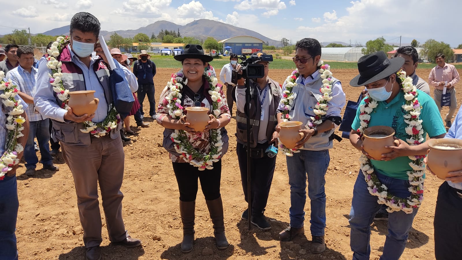 Cochabamba: Gobierno invierte más de Bs 7 millones en la construcción de laboratorio biotecnológico de frutales