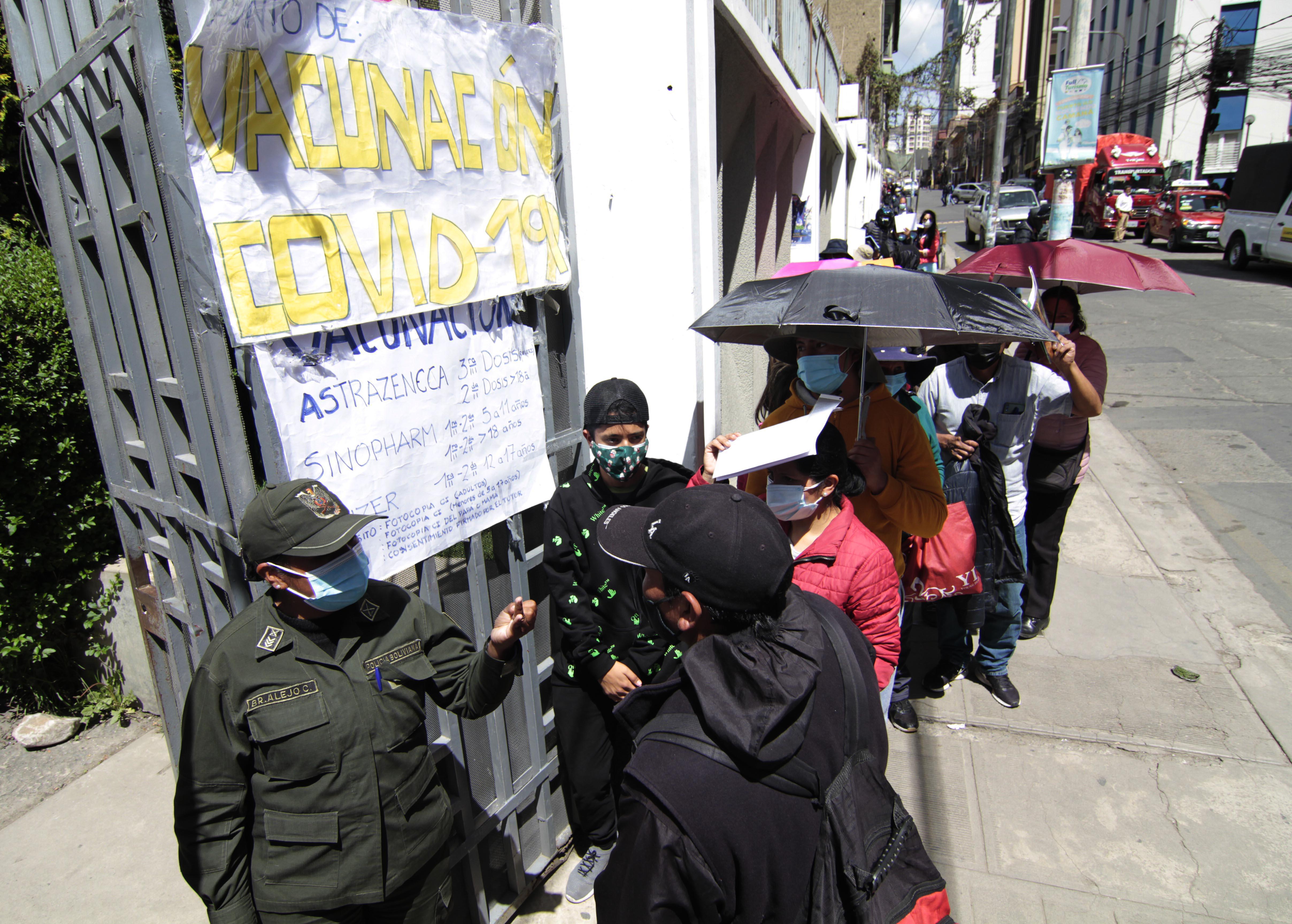 Bolivia supera las 75.000 dosis anticovid aplicadas por día