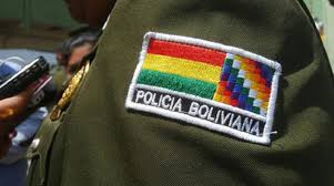 Capitán de la Policía fallece por impacto de bala durante una práctica en Cochabamba