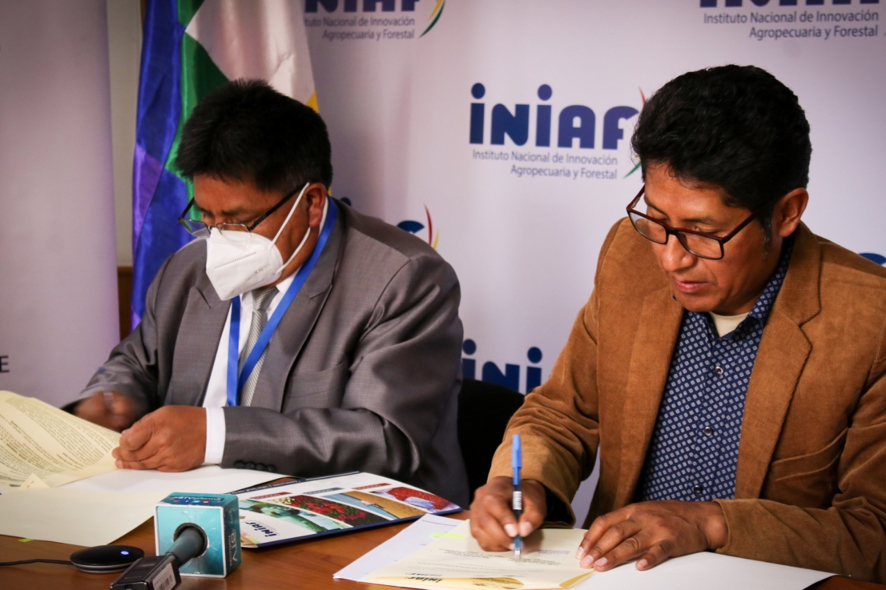 Iniaf suscribe acuerdo con Fondesif para fortalecer la producción de pequeños y medianos productores