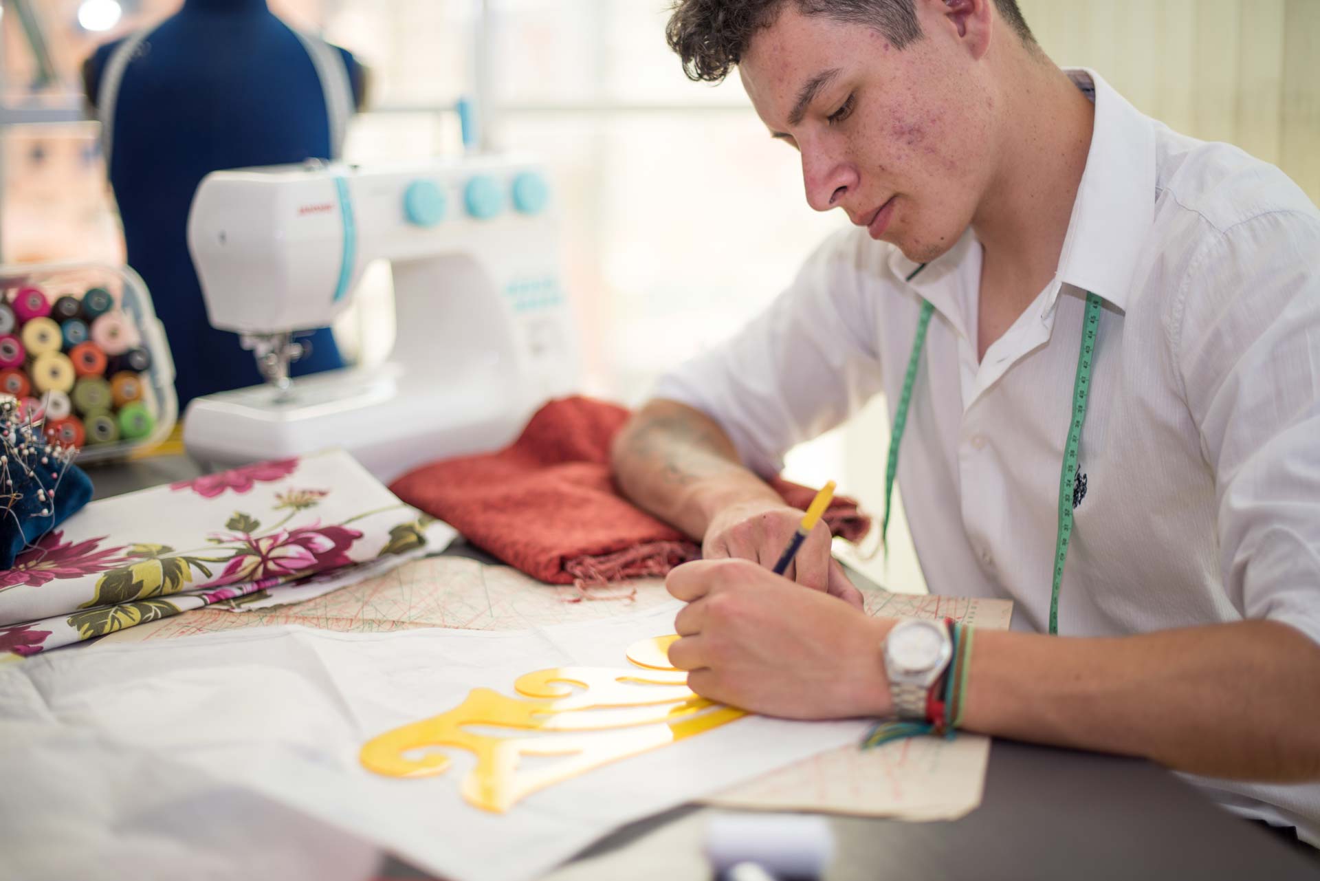 INE: Tasa de desocupación en el área urbana de Bolivia es la segunda más baja de la región