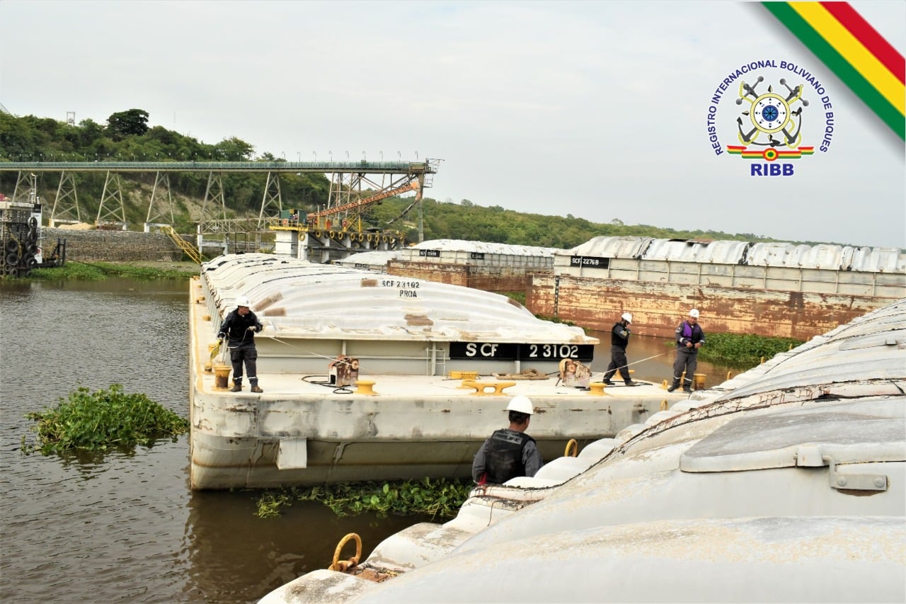 Inspeccionan navegabilidad de flota naviera en la hidrovía Paraguay – Paraná