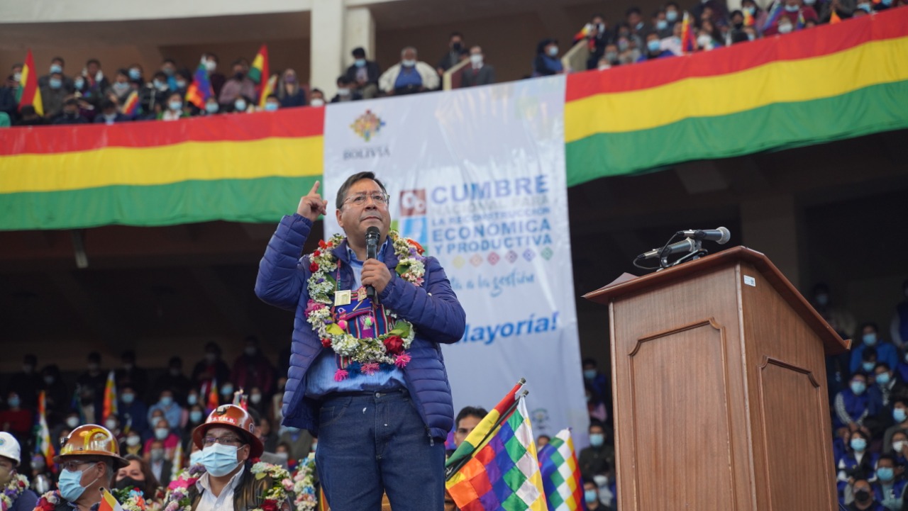 ¡No tenemos miedo!, responde Arce sobre intentos de atentar contra su vida