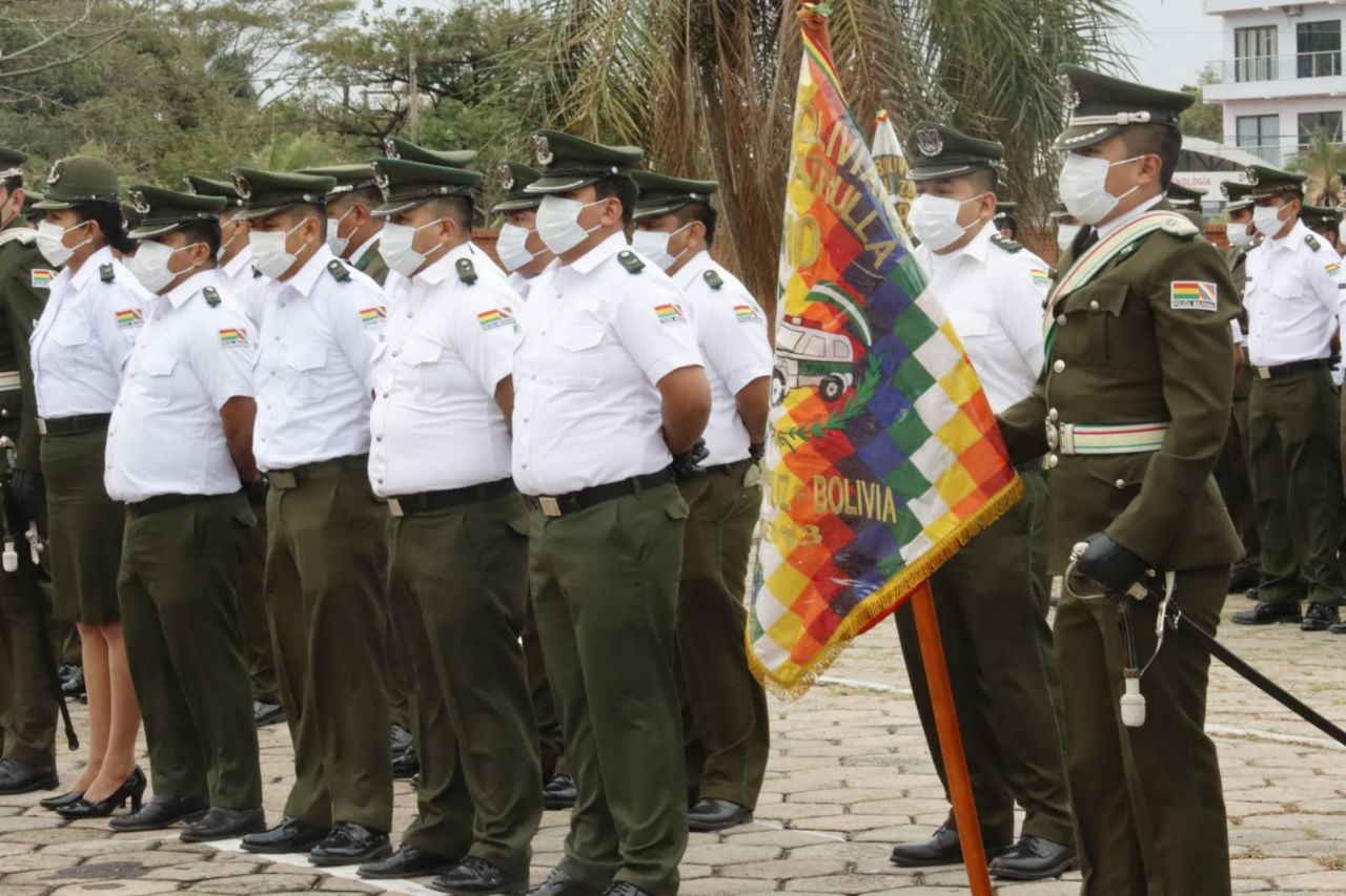 Procuraduría y Policía firman convenio interinstitucional para que efectivos policiales accedan a cursos de EAE con descuentos del 50% al 25%