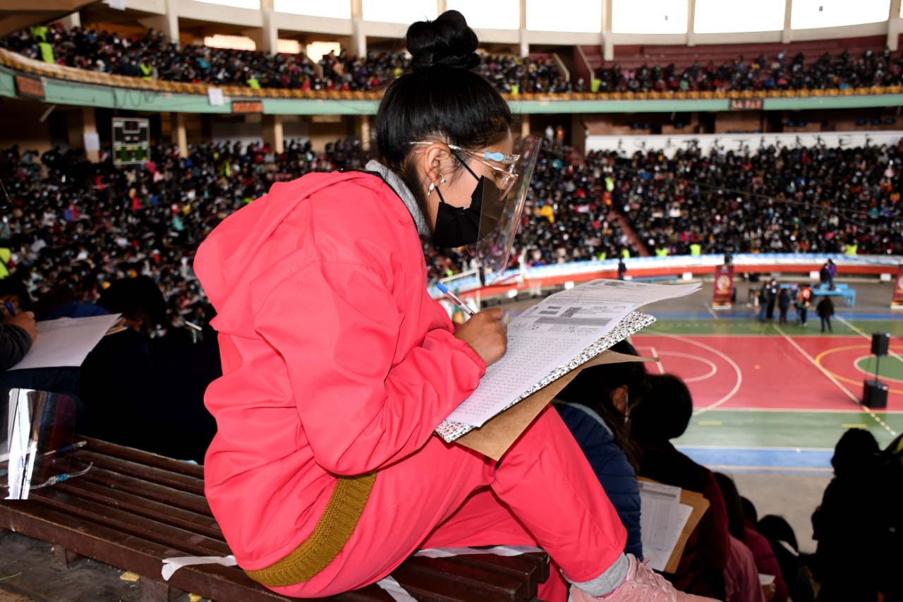 Prueba para el ingreso a las normales se desarrolló con transparencia en 37 recintos del país