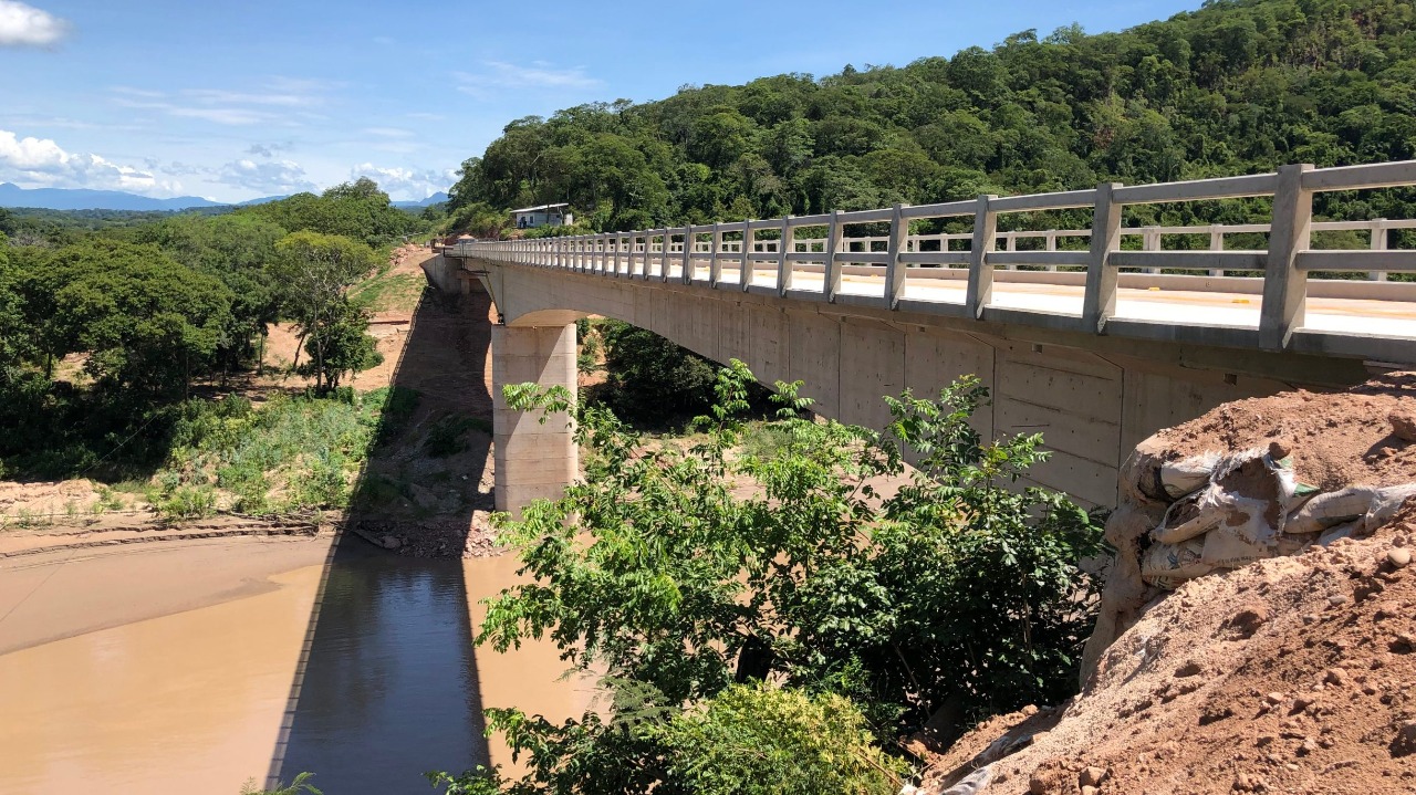 Diputados impulsa fortalecimiento de la integración caminera en el municipio El Torno