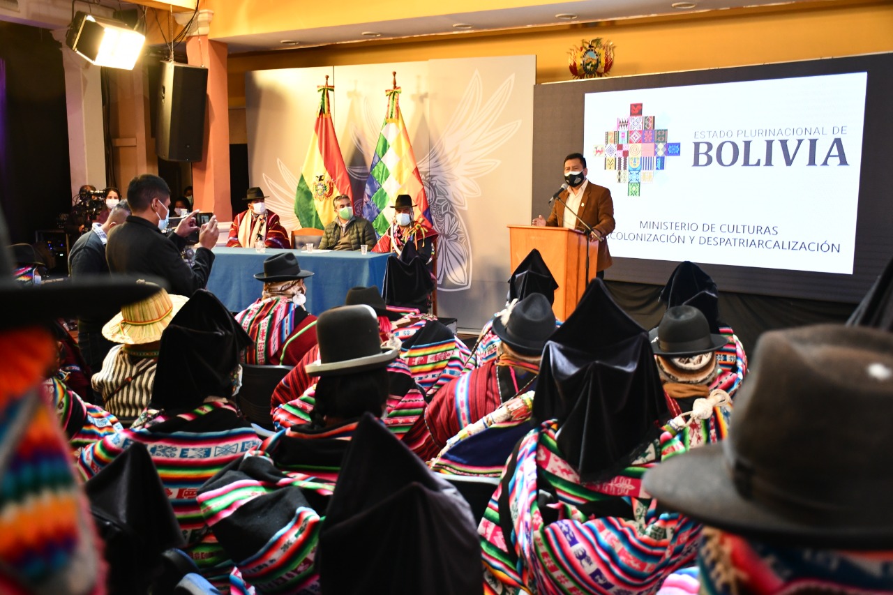 Presidente de Diputados ratifica compromiso para investigar masacres de Senkata y Sacaba