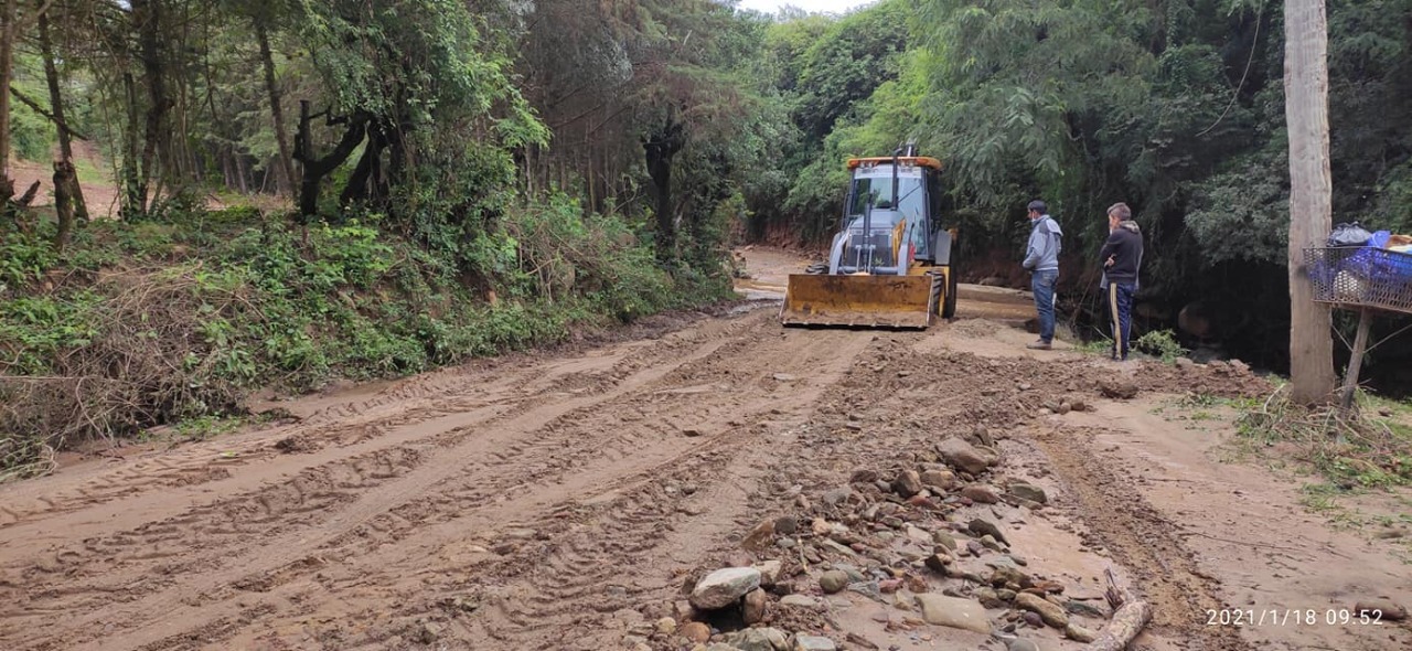 Lluvias afectan rutas de cuatro provincias en Santa Cruz