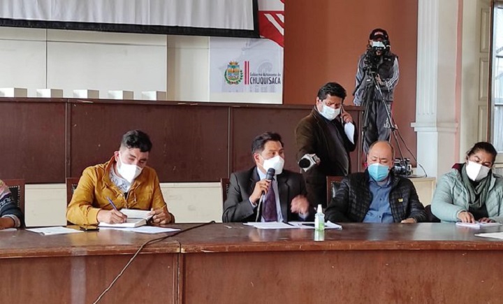 Universidades fortalecerán los Sedes del país para apoyar la vacunación masiva contra el COVID-19