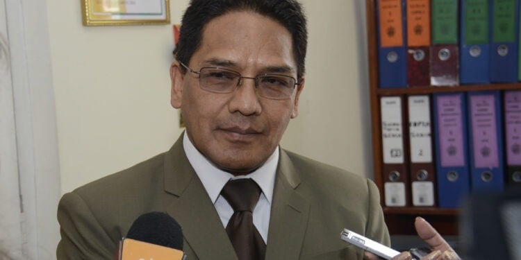 Anuncian resolución para que las empresas que trabajan en línea extiendan facturas electrónicas