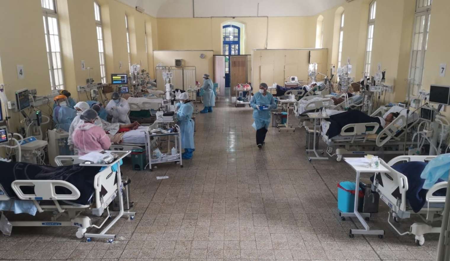 Santa Cruz: Reportan que de siete fallecidos, cinco no tenían vacunas y el 90% de internados en UTI no se inmunizó