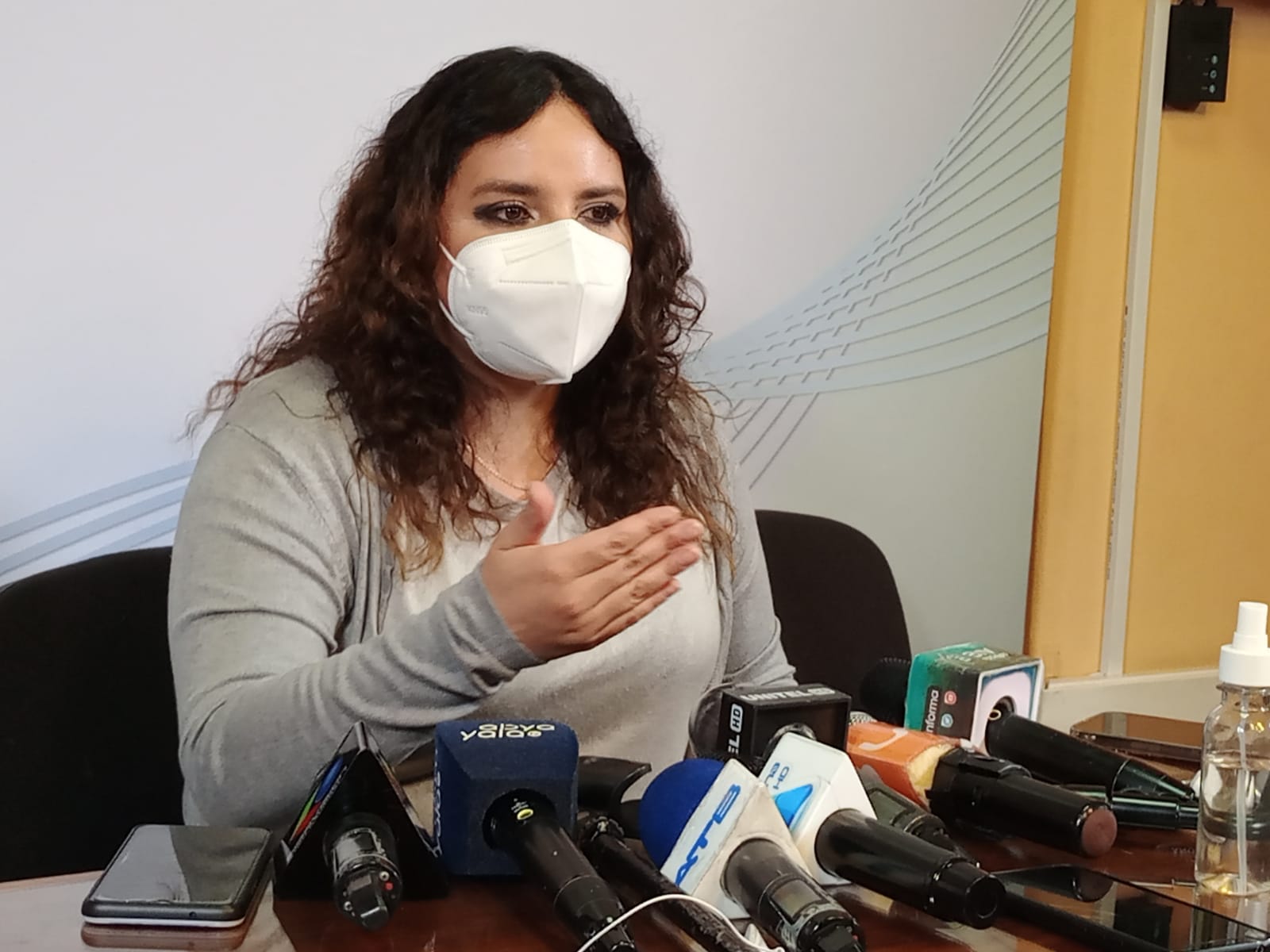 Viceministra exhorta a gobernaciones y municipios a reforzar la bioseguridad para atenuar contagios por COVID-19