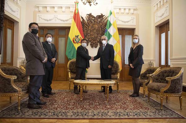 Visita de García-Sayán se realiza en un proceso de la reforma judicial en Bolivia