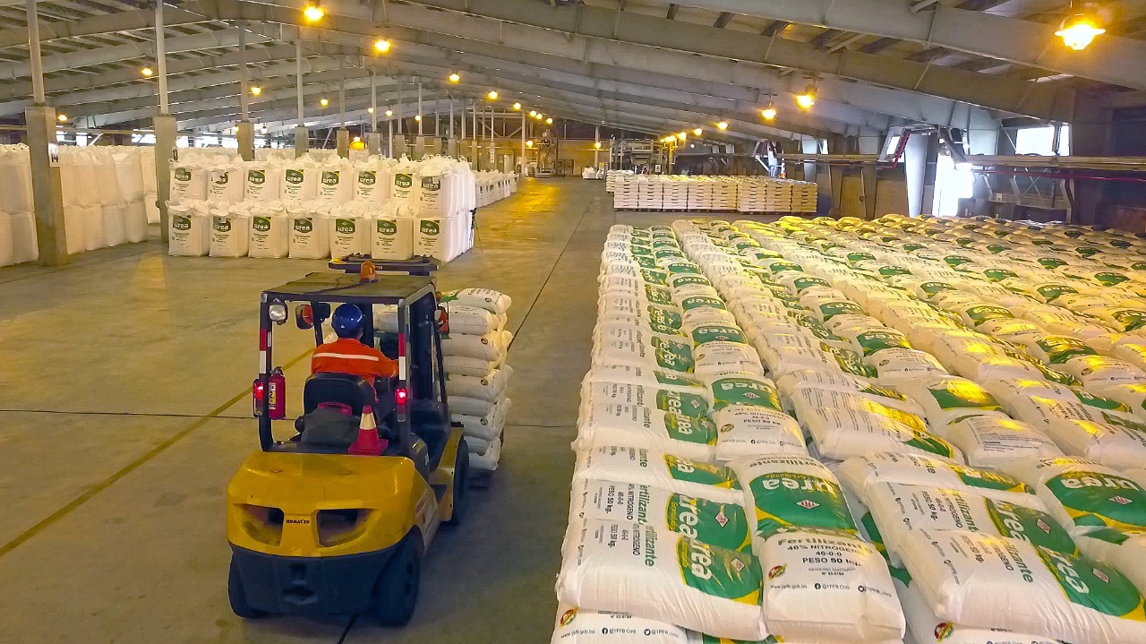 YPFB: Planta de Urea genera hasta $us 22 millones al mes por la venta del fertilizante
