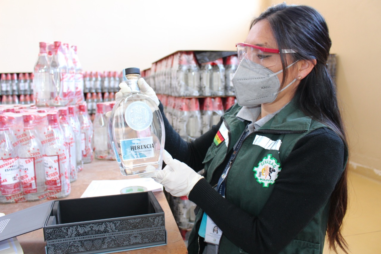 Senasag certifica vinos y singanis para su exportación