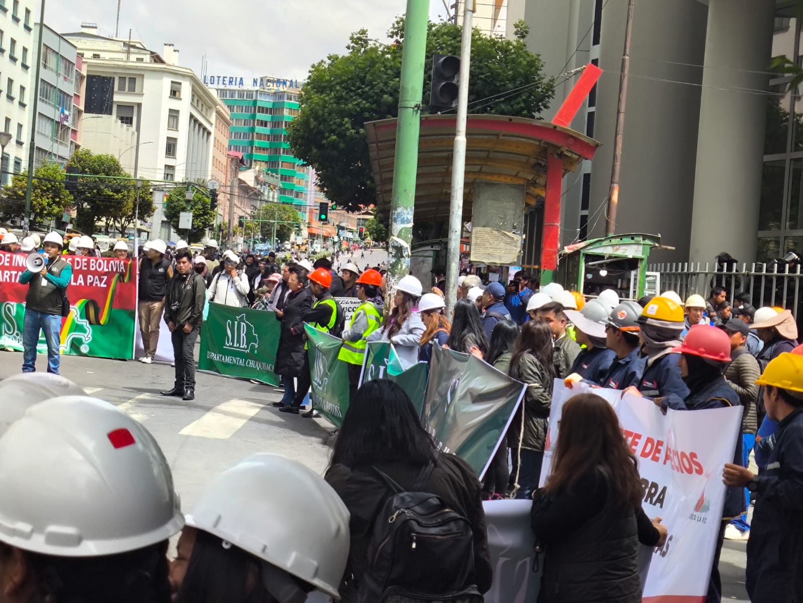 Gobierno atenderá la demanda del sector de los constructores